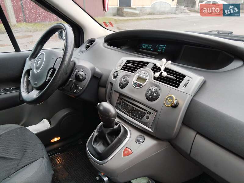 Минивэн Renault Megane Scenic 2008 в Знаменке