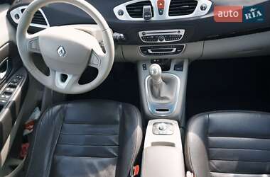 Минивэн Renault Megane Scenic 2010 в Коростене