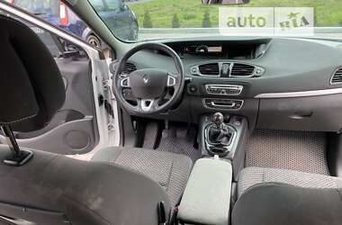 Минивэн Renault Megane Scenic 2011 в Малине