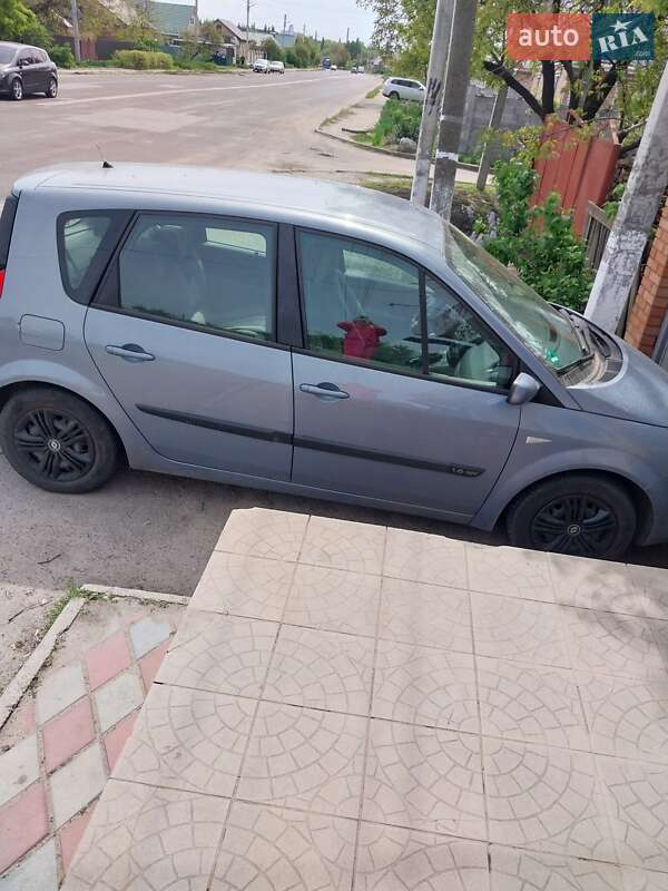 Минивэн Renault Megane Scenic 2005 в Кропивницком