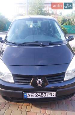 Минивэн Renault Megane Scenic 2004 в 
