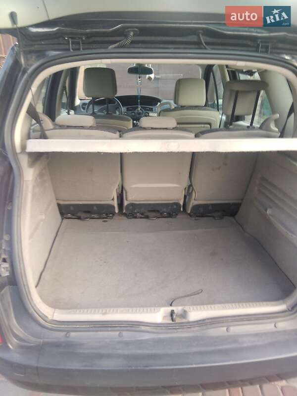 Мінівен Renault Megane Scenic 2004 в Кривому Розі