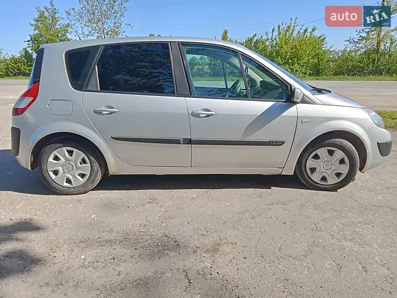 Renault Megane Scenic