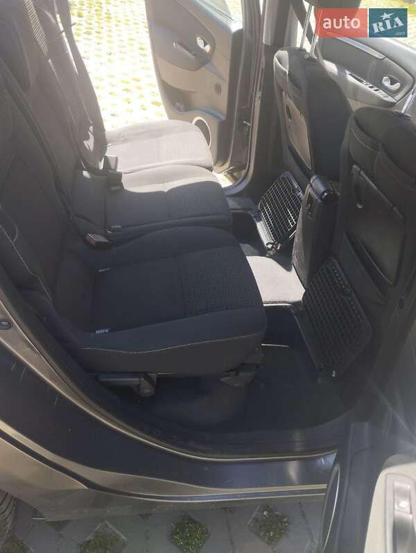 Мінівен Renault Megane Scenic 2010 в Борисполі