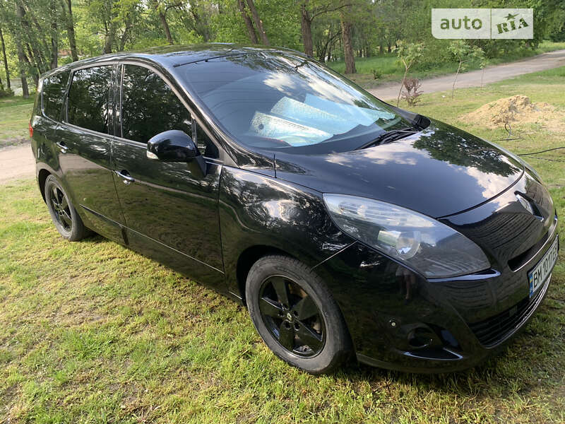 Мінівен Renault Megane Scenic 2010 в Сумах
