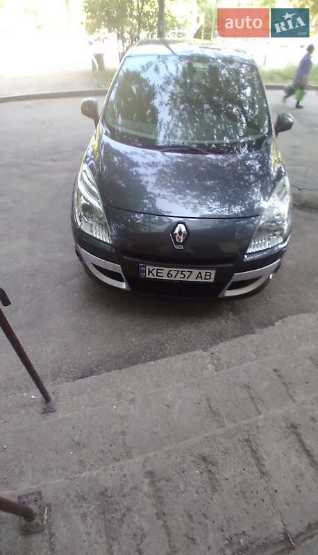 Минивэн Renault Megane Scenic 2009 в Кривом Роге