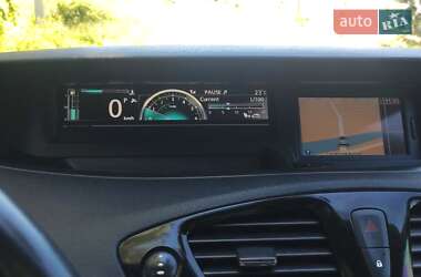 Мінівен Renault Megane Scenic 2012 в 