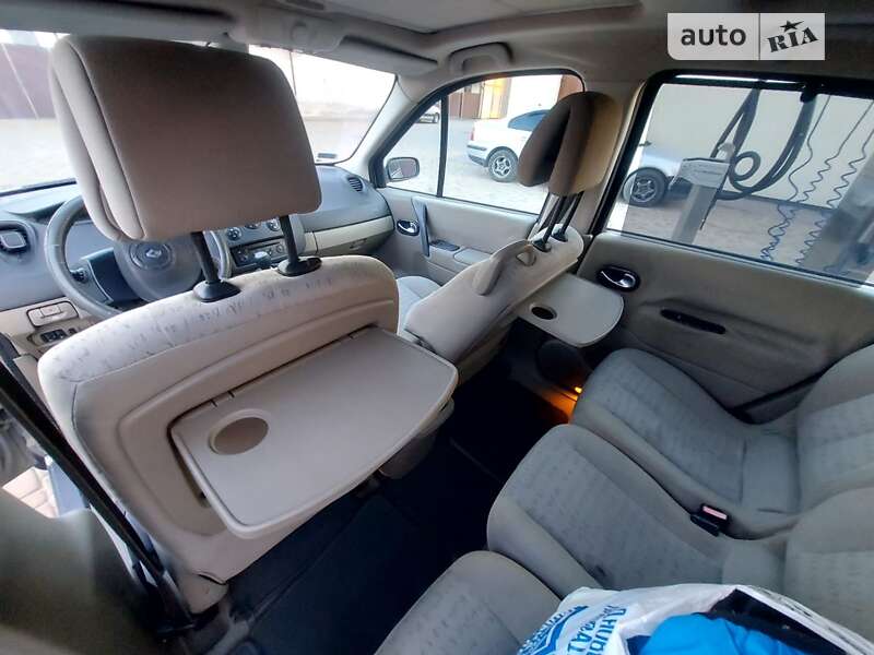 Мінівен Renault Megane Scenic 2003 в Тернополі