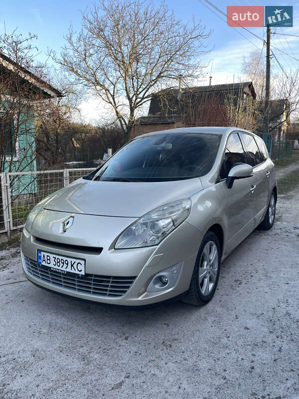 Минивэн Renault Megane Scenic 2009 в Виннице