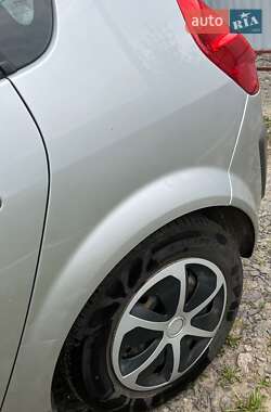 Минивэн Renault Megane Scenic 2006 в 