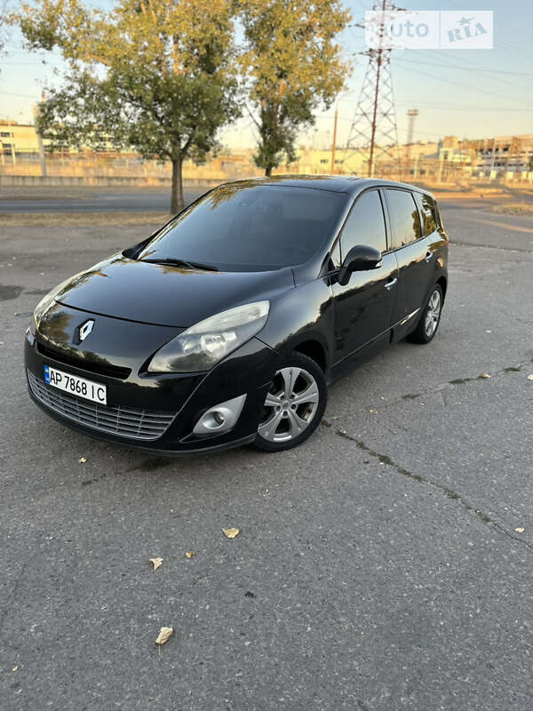 Мінівен Renault Megane Scenic 2010 в Запоріжжі