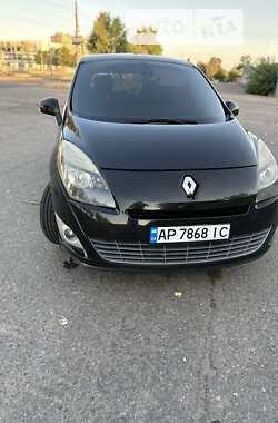 Мінівен Renault Megane Scenic 2010 в Запоріжжі