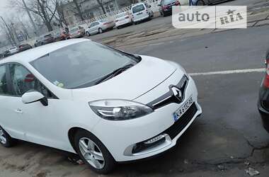 Минивэн Renault Megane Scenic 2016 в Киеве