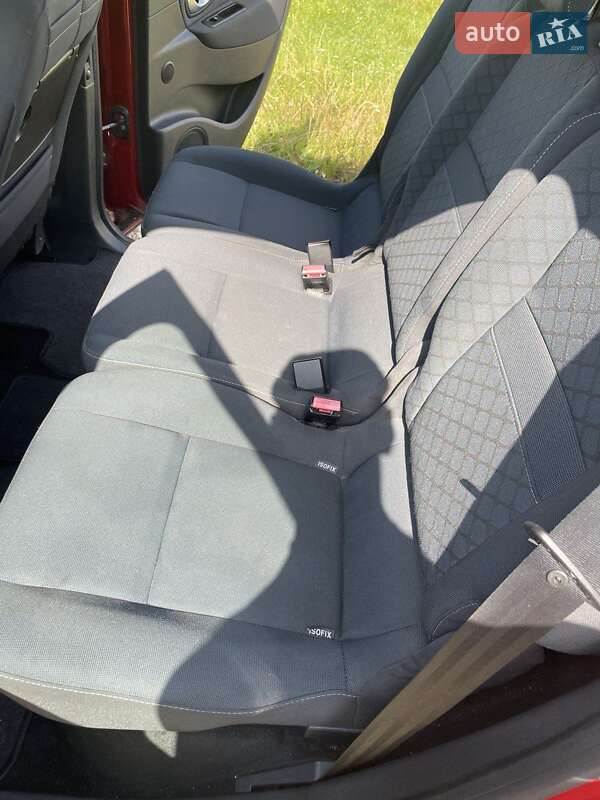 Минивэн Renault Megane Scenic 2010 в Збараже