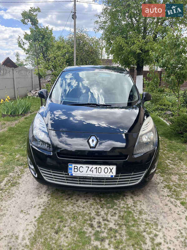 Минивэн Renault Megane Scenic 2011 в Луцке