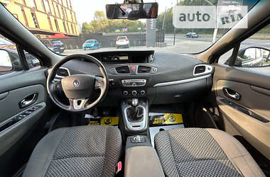 Минивэн Renault Megane Scenic 2011 в Черновцах