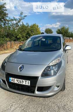 Минивэн Renault Megane Scenic 2010 в Каменском