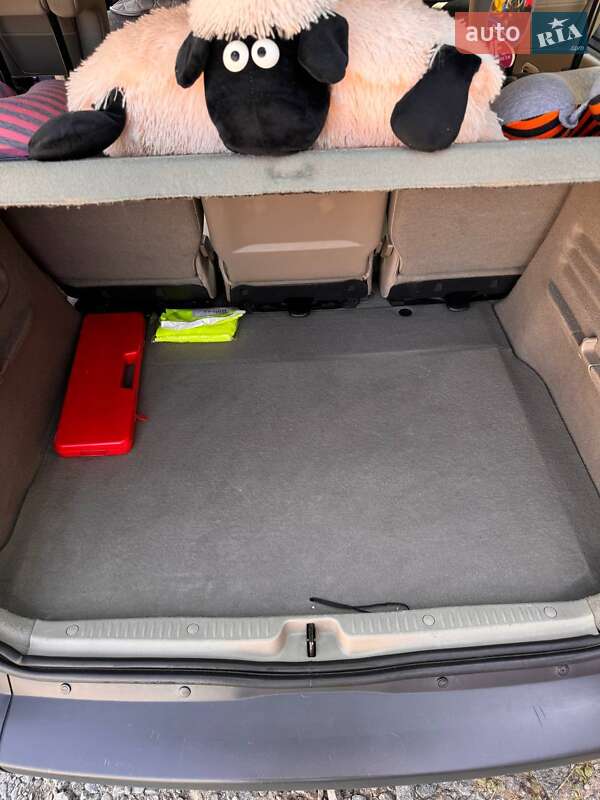 Мінівен Renault Megane Scenic 2005 в Хмельницькому фото 16 Мінівен Renault Megane Scenic 2005 в Хмельницькому