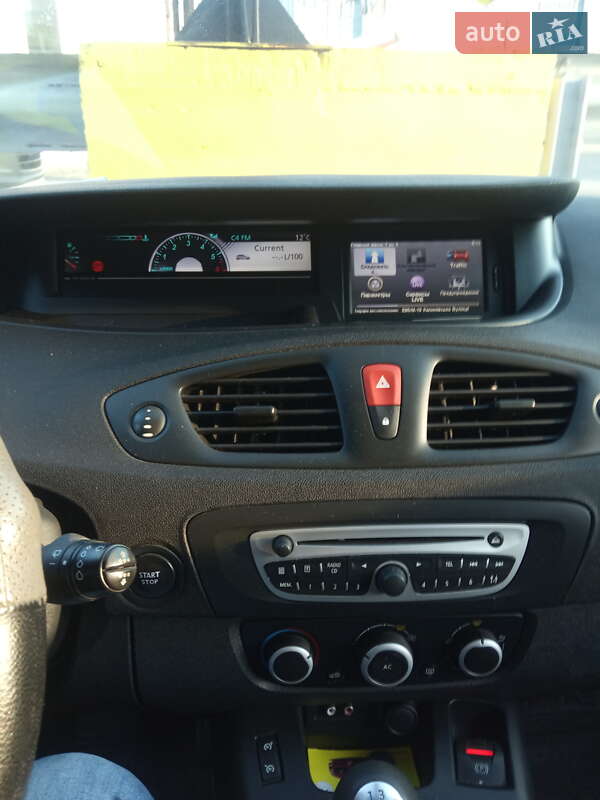 Минивэн Renault Megane Scenic 2011 в Черновцах