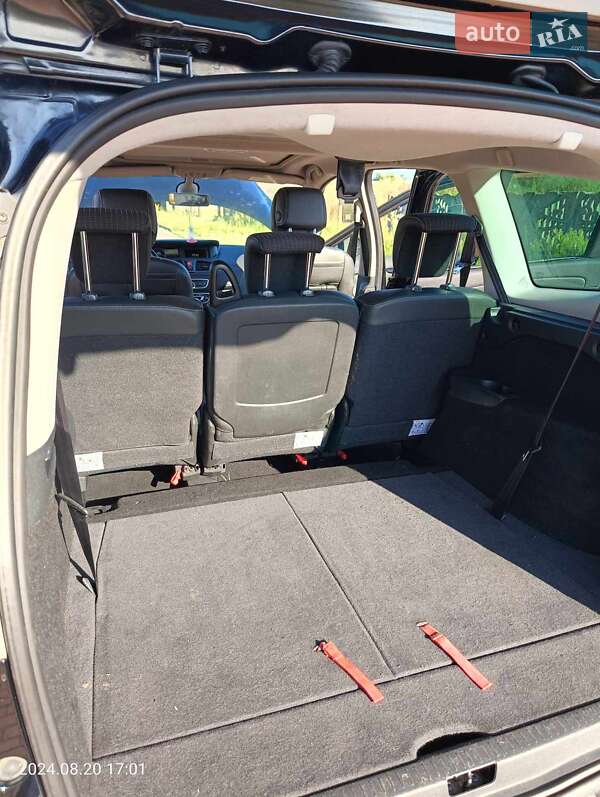 Минивэн Renault Megane Scenic 2011 в Киеве