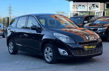 Мінівен Renault Megane Scenic 2010 в Чернівцях