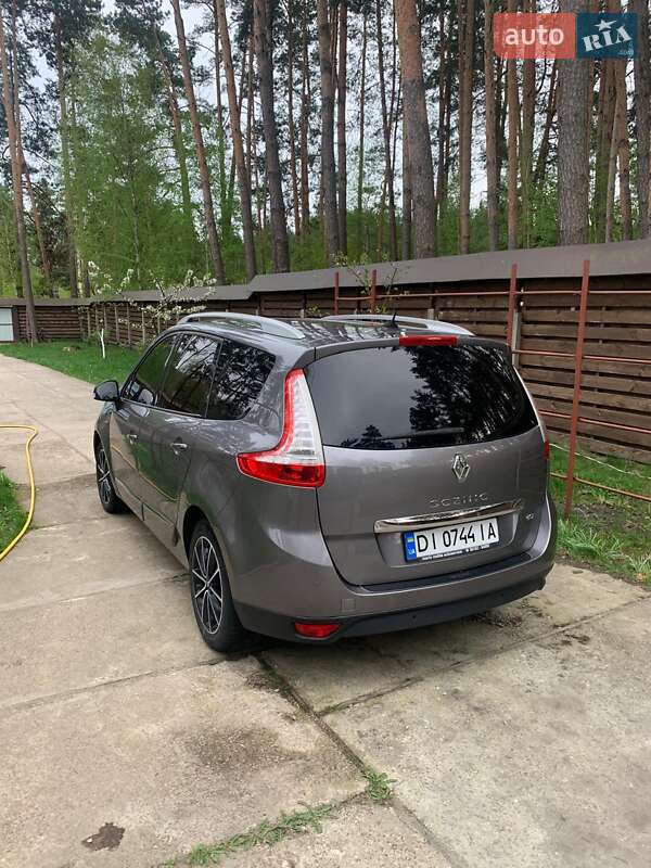 Минивэн Renault Megane Scenic 2013 в Житомире