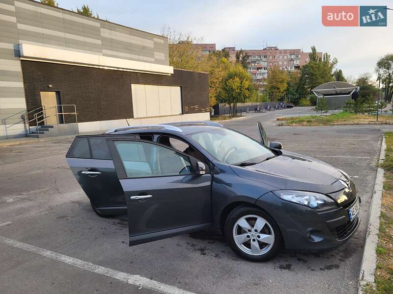 Универсал Renault Megane Scenic 2010 в Днепре