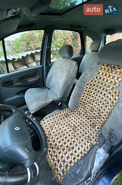 Минивэн Renault Megane Scenic 1997 в 