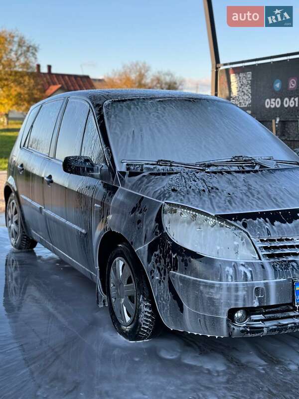 Минивэн Renault Megane Scenic 2006 в Черновцах