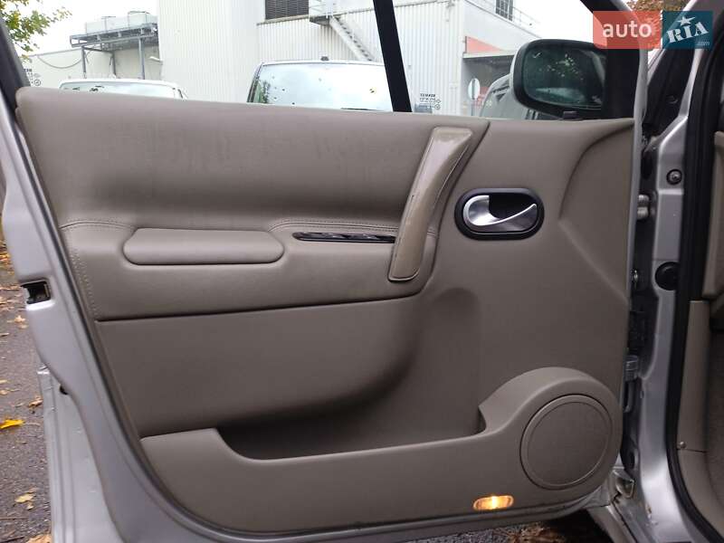 Минивэн Renault Megane Scenic 2006 в Камне-Каширском фото 14 Минивэн Renault Megane Scenic 2006 в Камне-Каширском