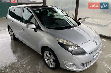 Універсал Renault Megane Scenic 2010 в Львові