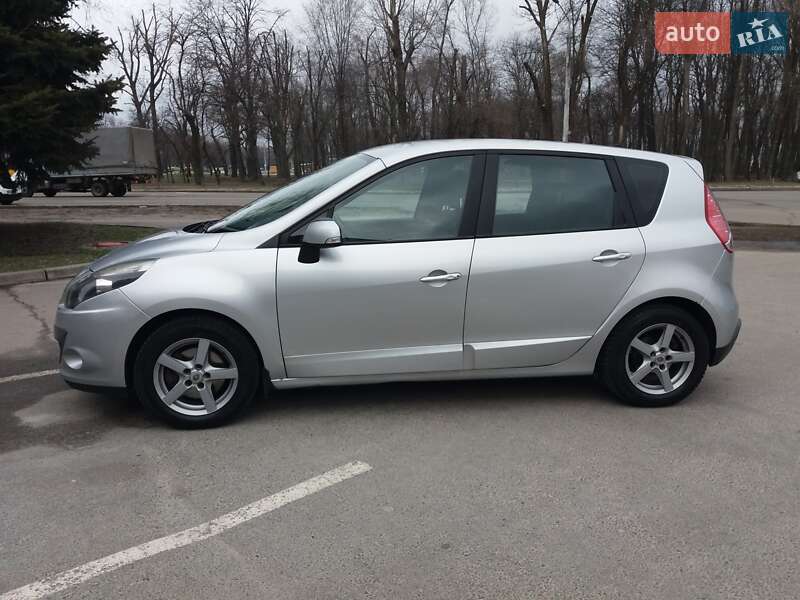 Минивэн Renault Megane Scenic 2011 в Днепре фото 9 Минивэн Renault Megane Scenic 2011 в Днепре