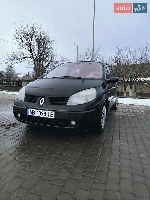 Минивэн Renault Megane Scenic 2003 в Казатине