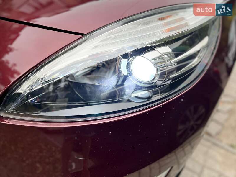 Минивэн Renault Megane Scenic 2013 в Киеве