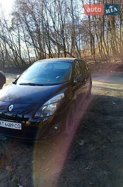 Мінівен Renault Megane Scenic 2010 в Львові