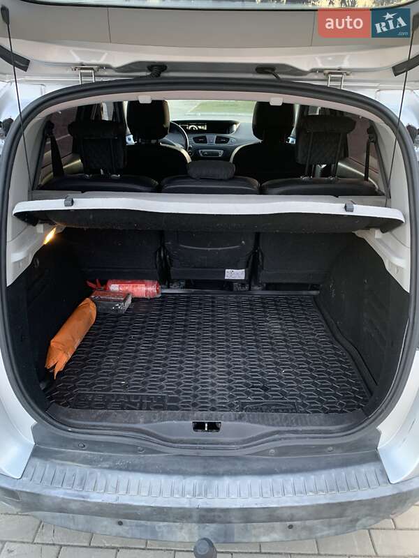 Мінівен Renault Megane Scenic 2013 в Луцьку