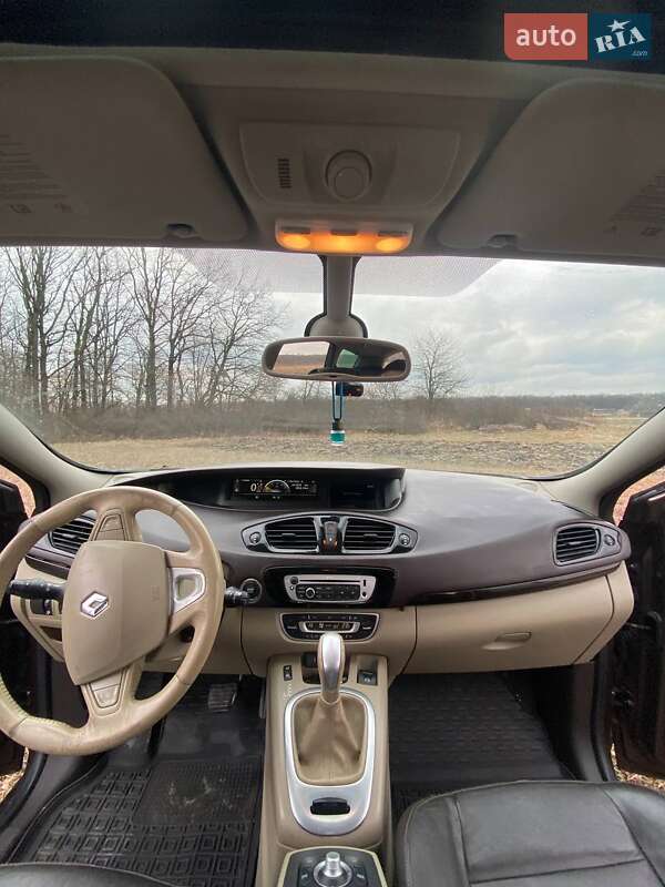 Мінівен Renault Megane Scenic 2010 в Буську