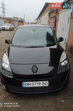 Минивэн Renault Megane Scenic 2010 в Сумах