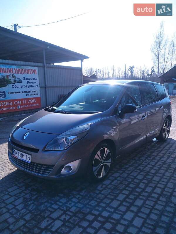 Мінівен Renault Megane Scenic 2011 в Шепетівці