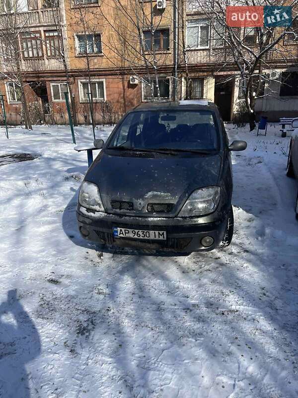 Минивэн Renault Megane Scenic 2000 в Запорожье