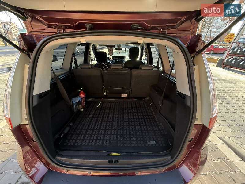 Минивэн Renault Megane Scenic 2013 в Ивано-Франковске фото 14 Минивэн Renault Megane Scenic 2013 в Ивано-Франковске