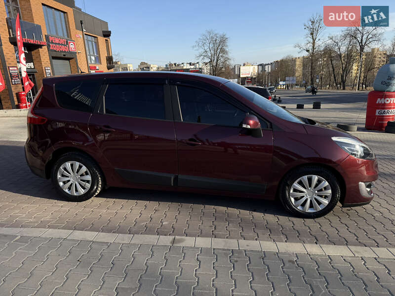Минивэн Renault Megane Scenic 2013 в Ивано-Франковске фото 22 Минивэн Renault Megane Scenic 2013 в Ивано-Франковске