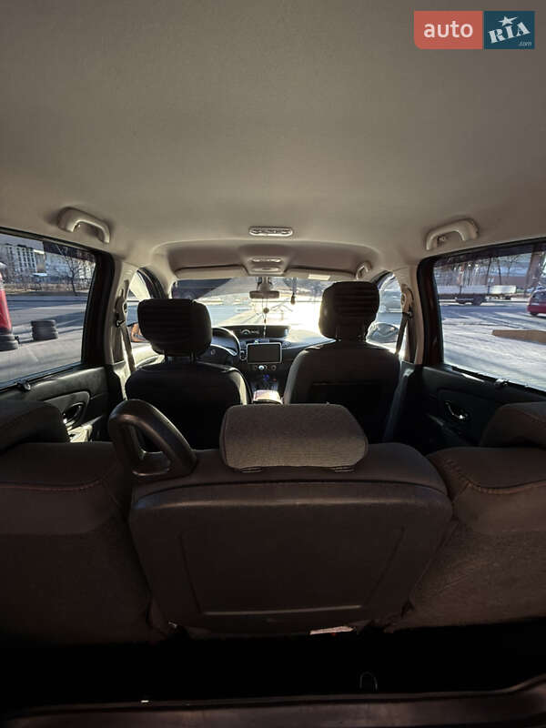 Минивэн Renault Megane Scenic 2013 в Ивано-Франковске фото 26 Минивэн Renault Megane Scenic 2013 в Ивано-Франковске