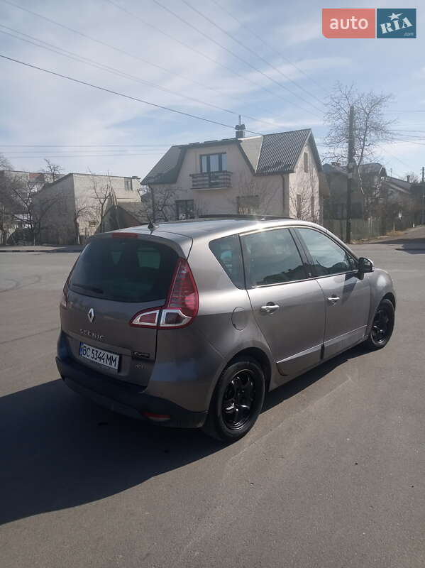 Минивэн Renault Megane Scenic 2011 в Львове