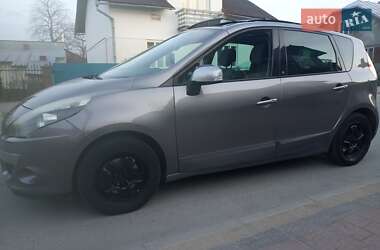 Мінівен Renault Megane Scenic 2011 в 