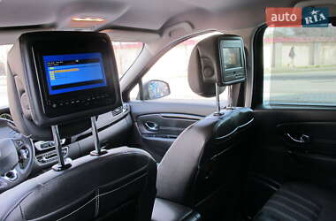 Минивэн Renault Megane Scenic 2013 в 