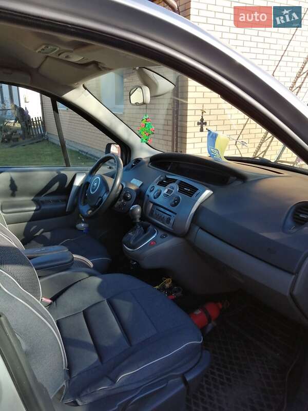 Минивэн Renault Megane Scenic 2008 в Луцке