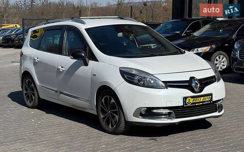Минивэн Renault Megane Scenic 2014 в 