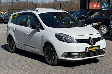 Минивэн Renault Megane Scenic 2014 в 