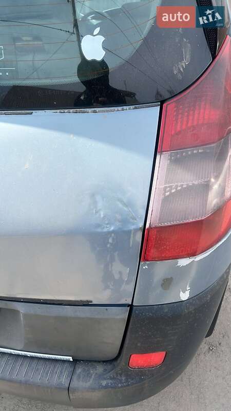 Мінівен Renault Megane Scenic 2004 в Кропивницькому